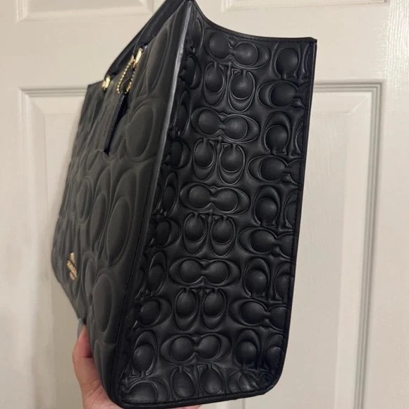 Coach Black Embossed Leather Tote Bag - Picture 4 of 6